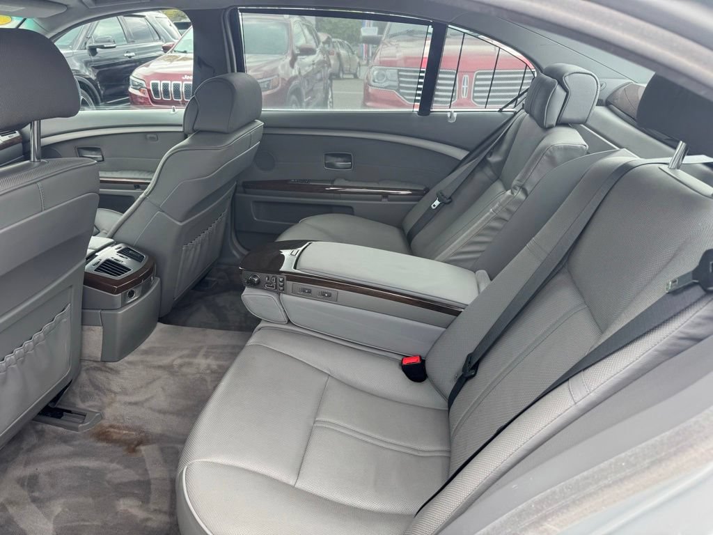 Used 2003 BMW 745Li RWD image 29