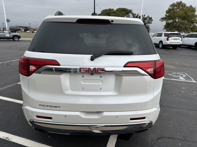 Used 2019 GMC Acadia Denali image 6