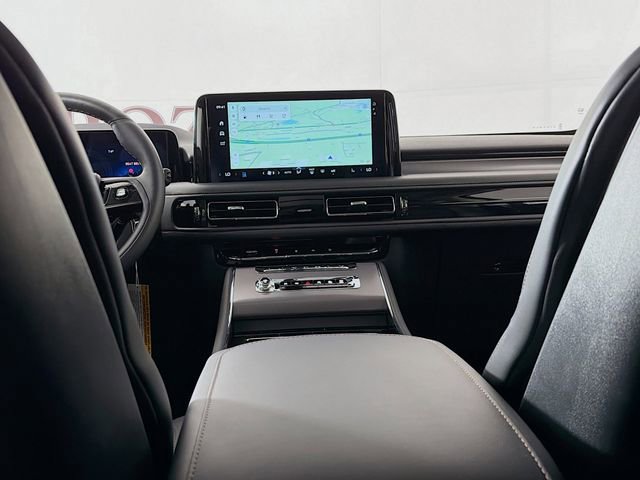 New 2026 Lincoln Aviator 2WD image 29