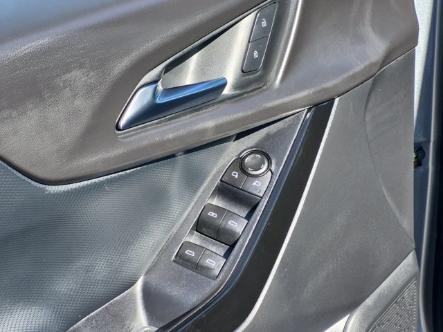 Used 2026 Chevrolet Equinox LT FWD image 10