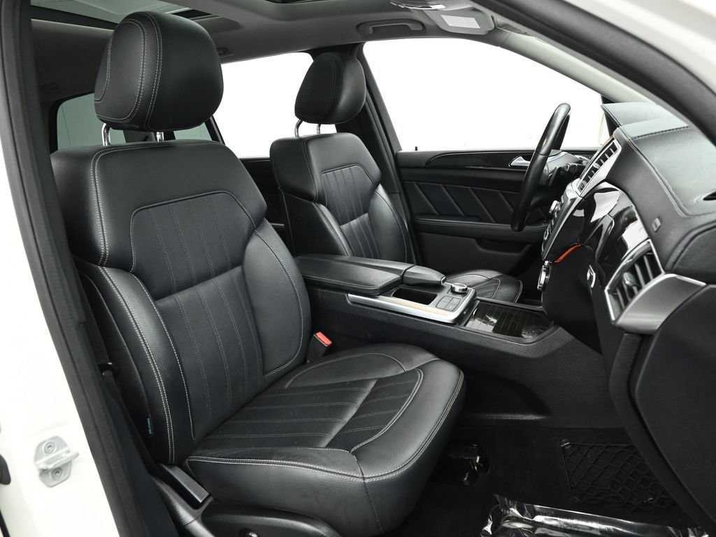 Used 2016 Mercedes-Benz GL 450 4MATIC w/ Premium I Package image 29