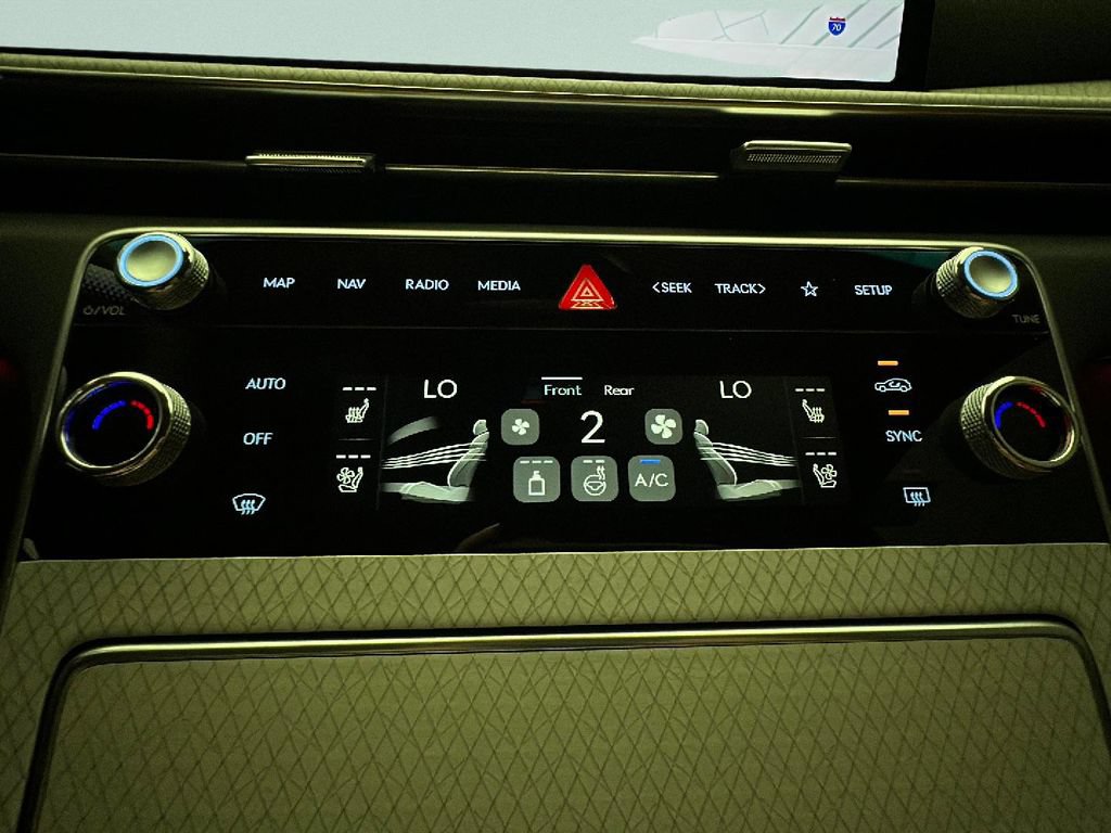 New 2026 Genesis GV80 2.5T Advanced AWD/4WD image 14