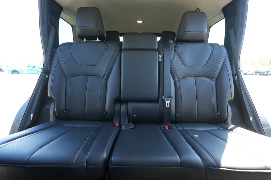 Used 2025 INFINITI QX60 Sensory AWD/4WD image 39
