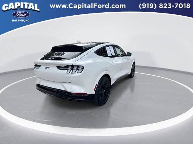 Certified 2025 Ford Mustang Mach-E GT AWD/4WD image 8