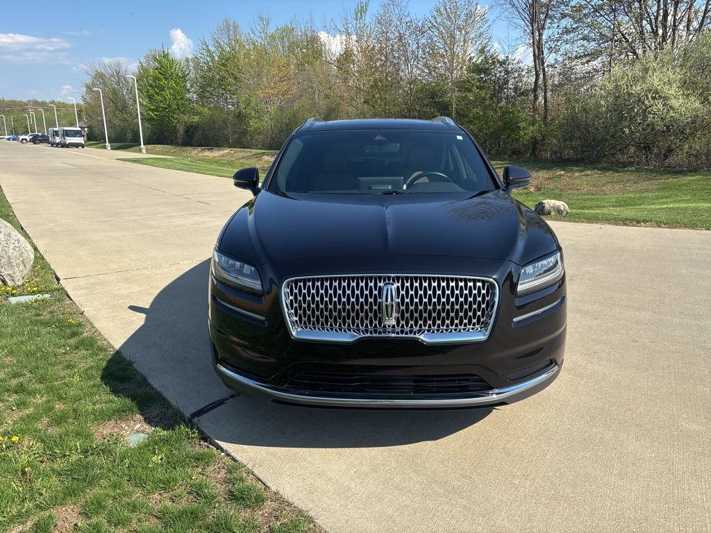 Used 2023 Lincoln Nautilus Reserve w/ Luxury Package AWD/4WD image 12