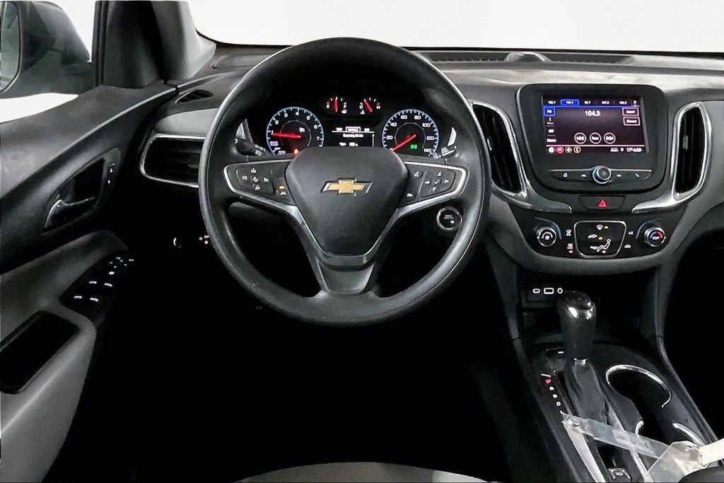 Used 2020 Chevrolet Equinox LS w/ LS Convenience Package image 10