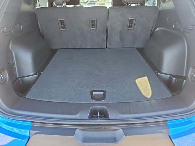 Used 2024 Chevrolet Blazer LT w/ Convenience Package FWD image 23