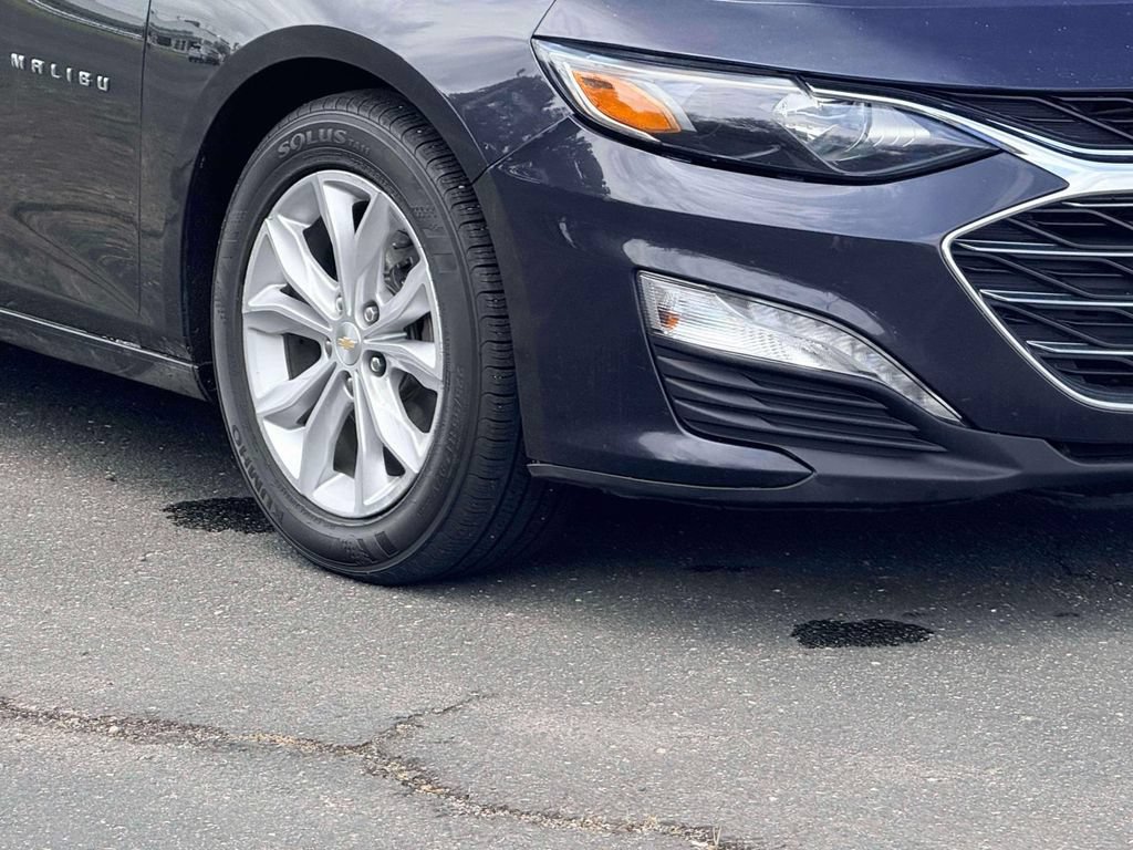 Used 2023 Chevrolet Malibu LT w/ Driver Confidence Package FWD image 10