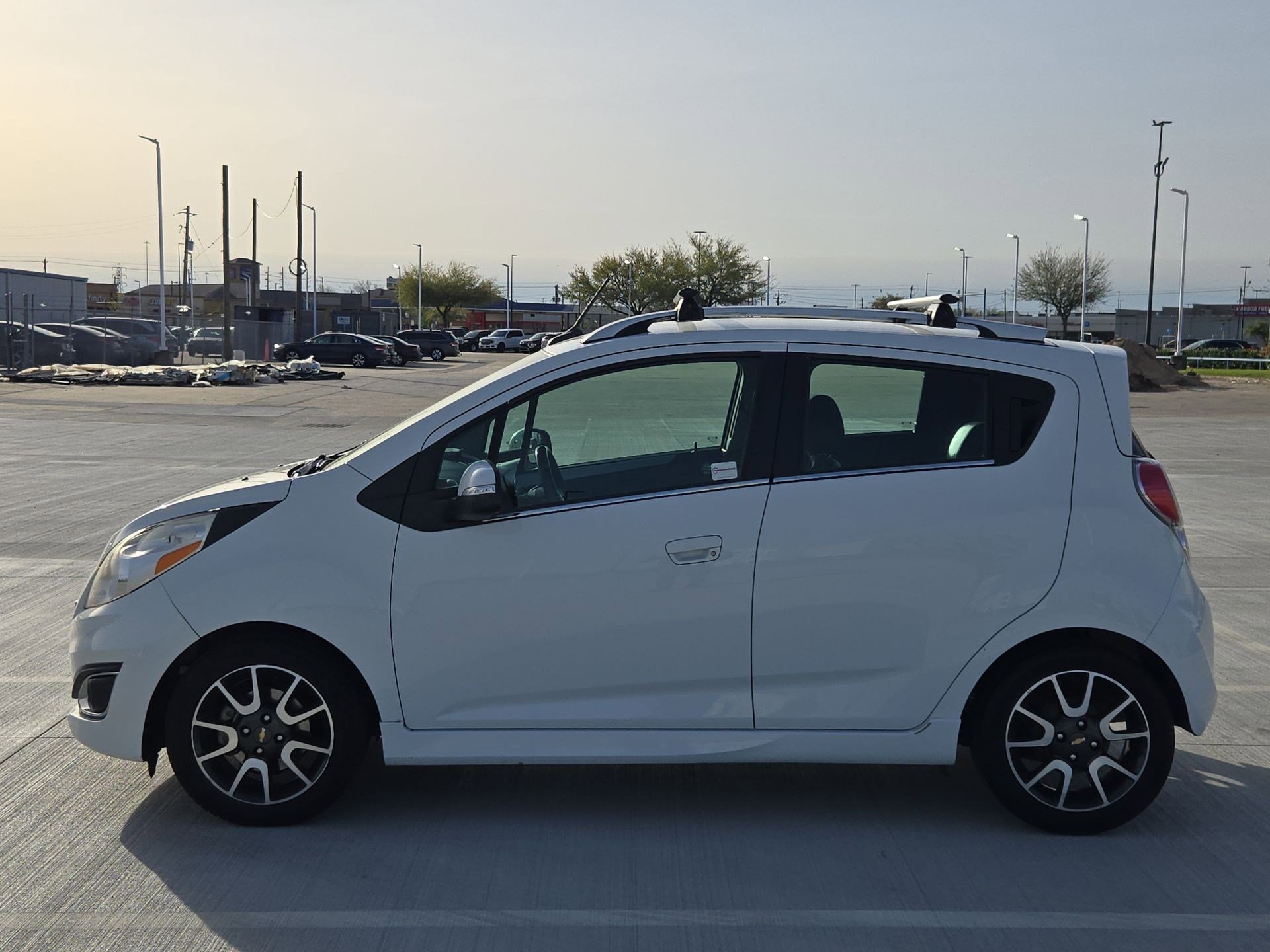 Used 2014 Chevrolet Spark LT image 7