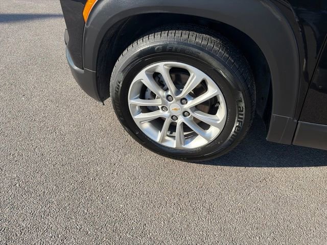 Used 2024 Chevrolet TrailBlazer LS image 48