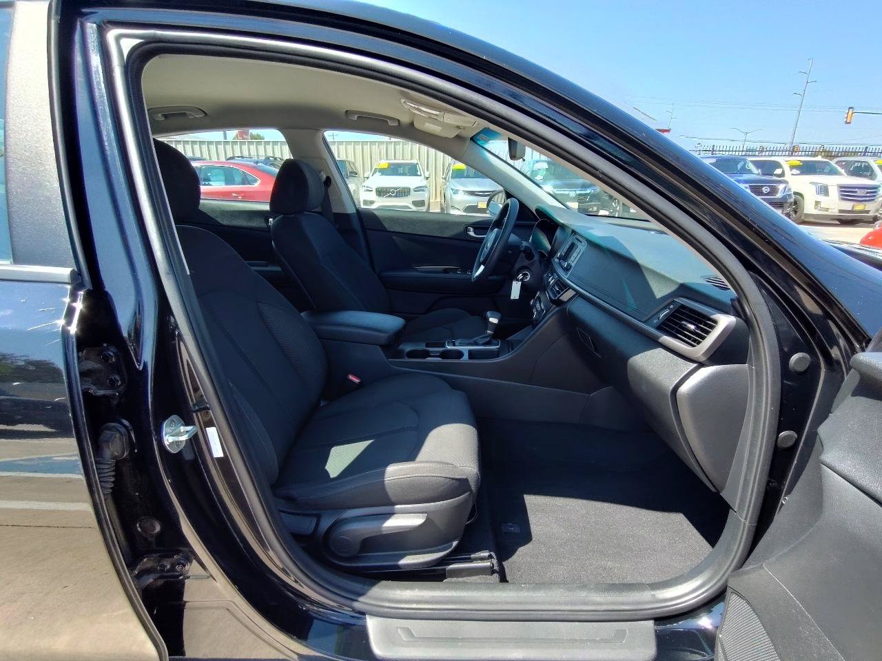 Used 2017 Kia Optima LX w/ Convenience Package FWD image 41