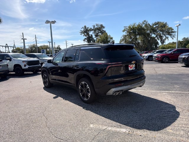 New 2027 Chevrolet Traverse LT w/ Sun and Wheel Package FWD image 8