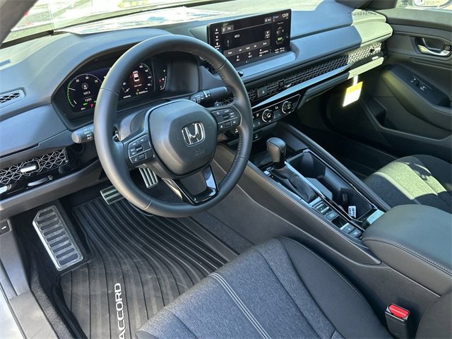 Used 2024 Honda Accord Sport image 11
