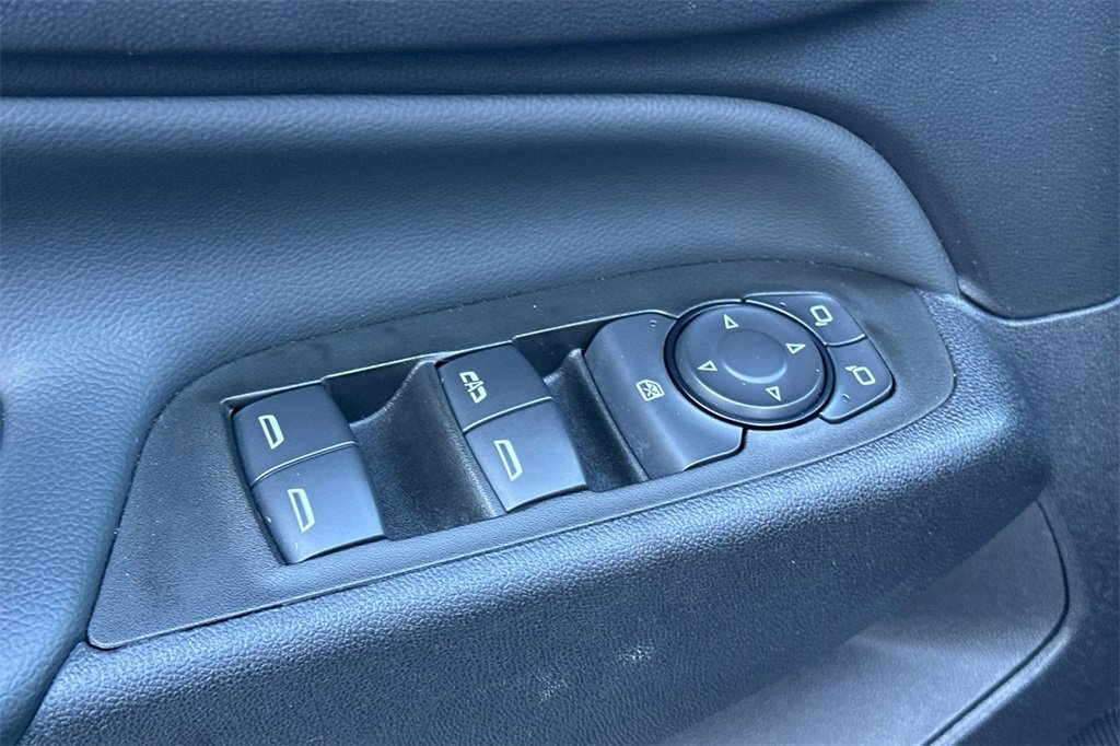 Used 2024 Chevrolet Equinox LT image 14