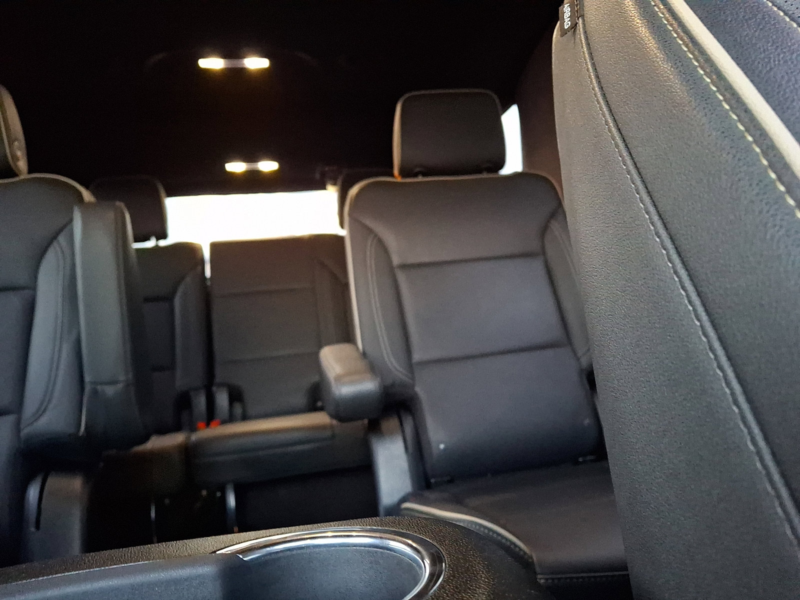 Certified 2023 GMC Yukon SLT w/ SLT Luxury Package image 20