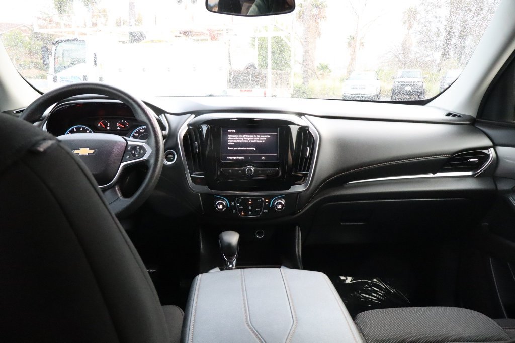 Used 2021 Chevrolet Traverse LS FWD image 31
