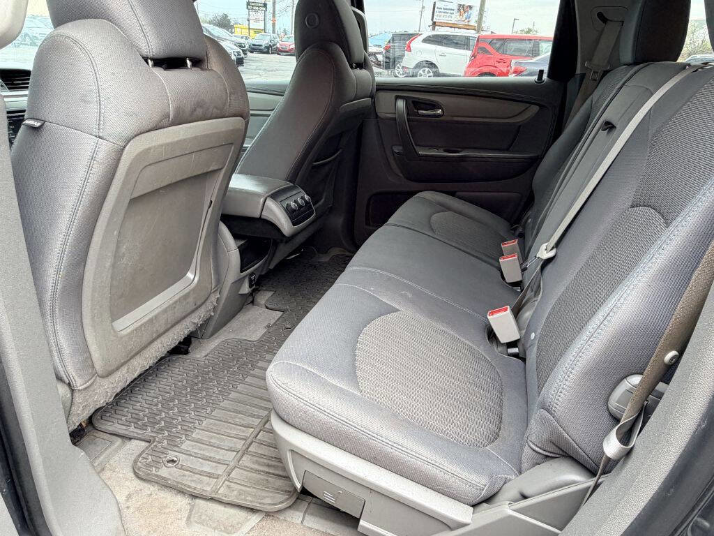 Used 2014 Chevrolet Traverse LS FWD image 6