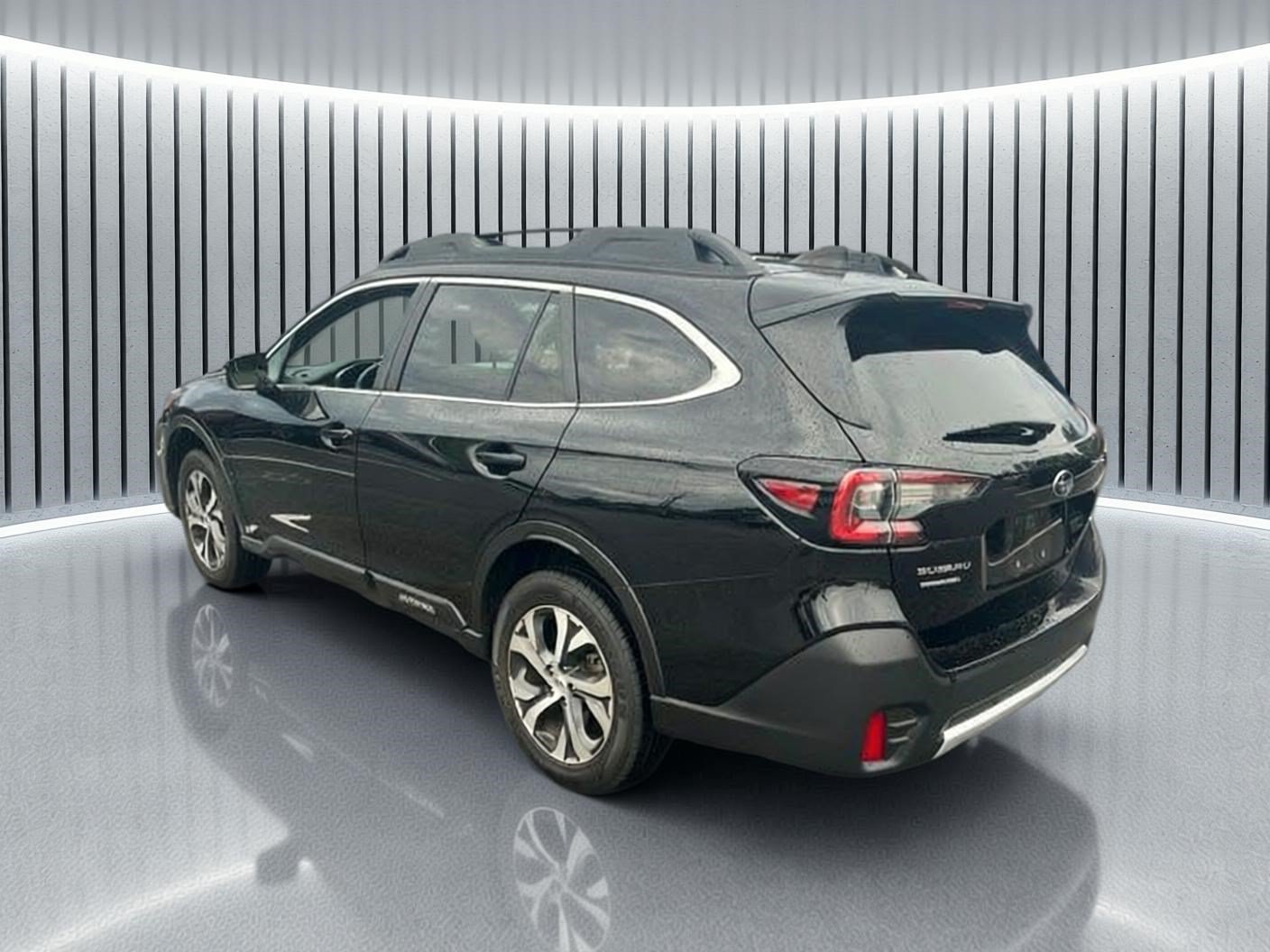 Used 2022 Subaru Outback Limited AWD/4WD image 6