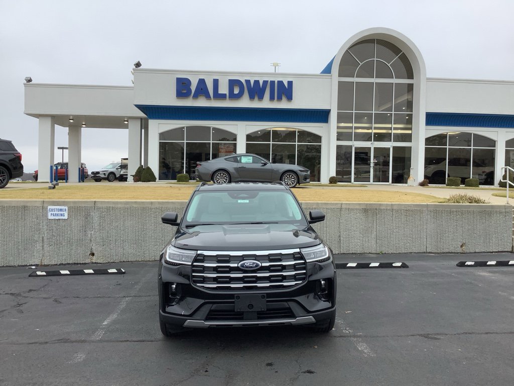 New 2026 Ford Explorer Active w/ Active Comfort Package image 2