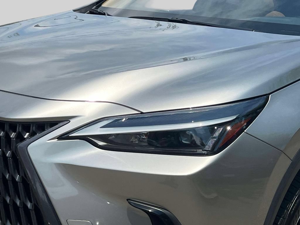 Certified 2022 Lexus NX 350h AWD w/ Towing Package (2000 Lbs) image 8