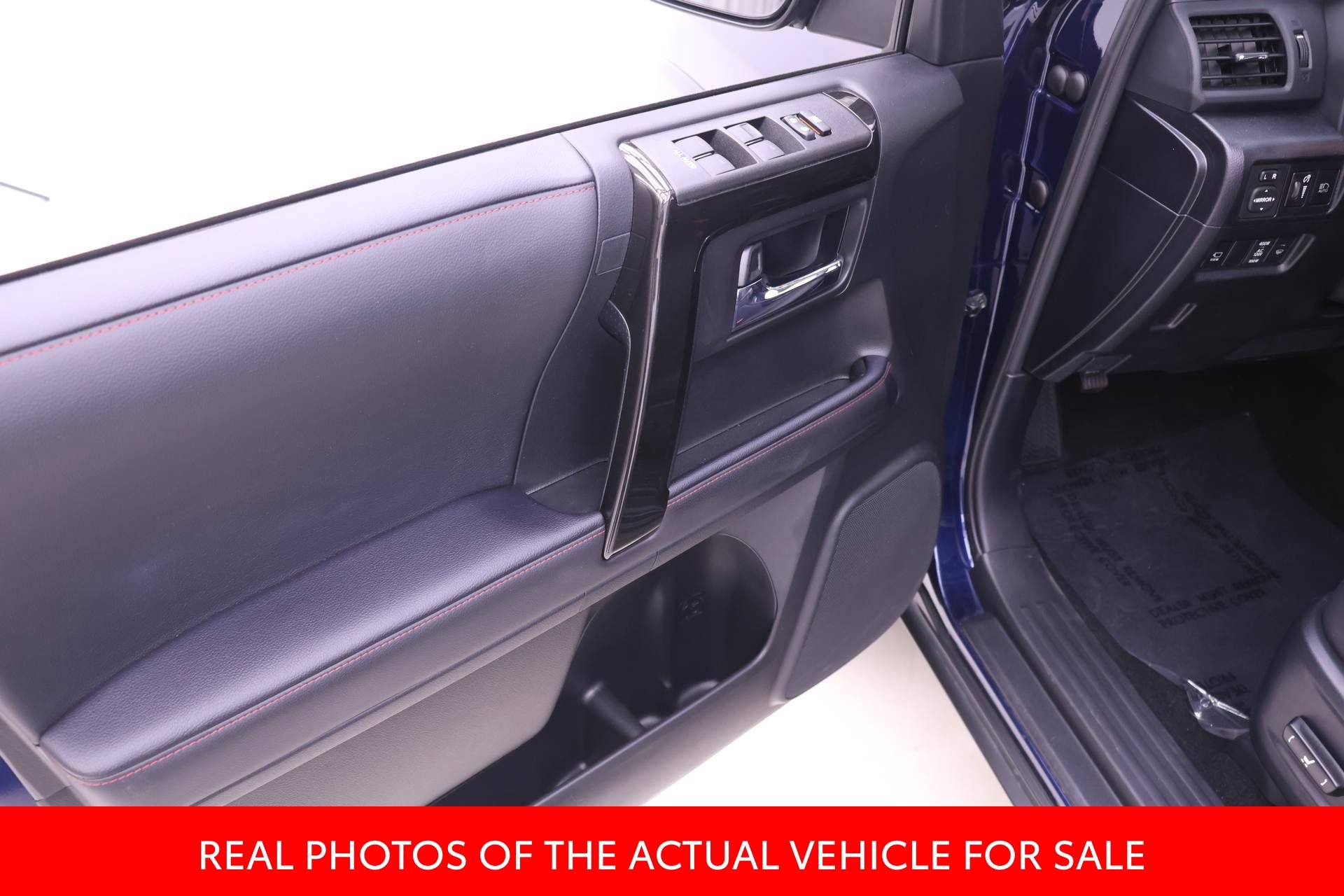 Certified 2023 Toyota 4Runner TRD Off-Road Premium w/ Off Road Premium Plus Package AWD/4WD image 10