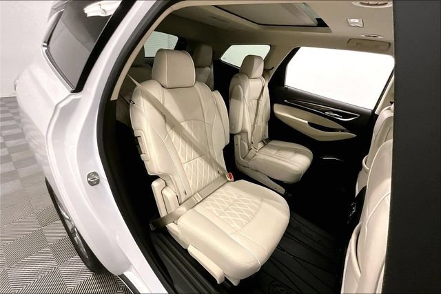 Used 2023 Buick Enclave Avenir w/ Avenir Technology Package FWD image 26