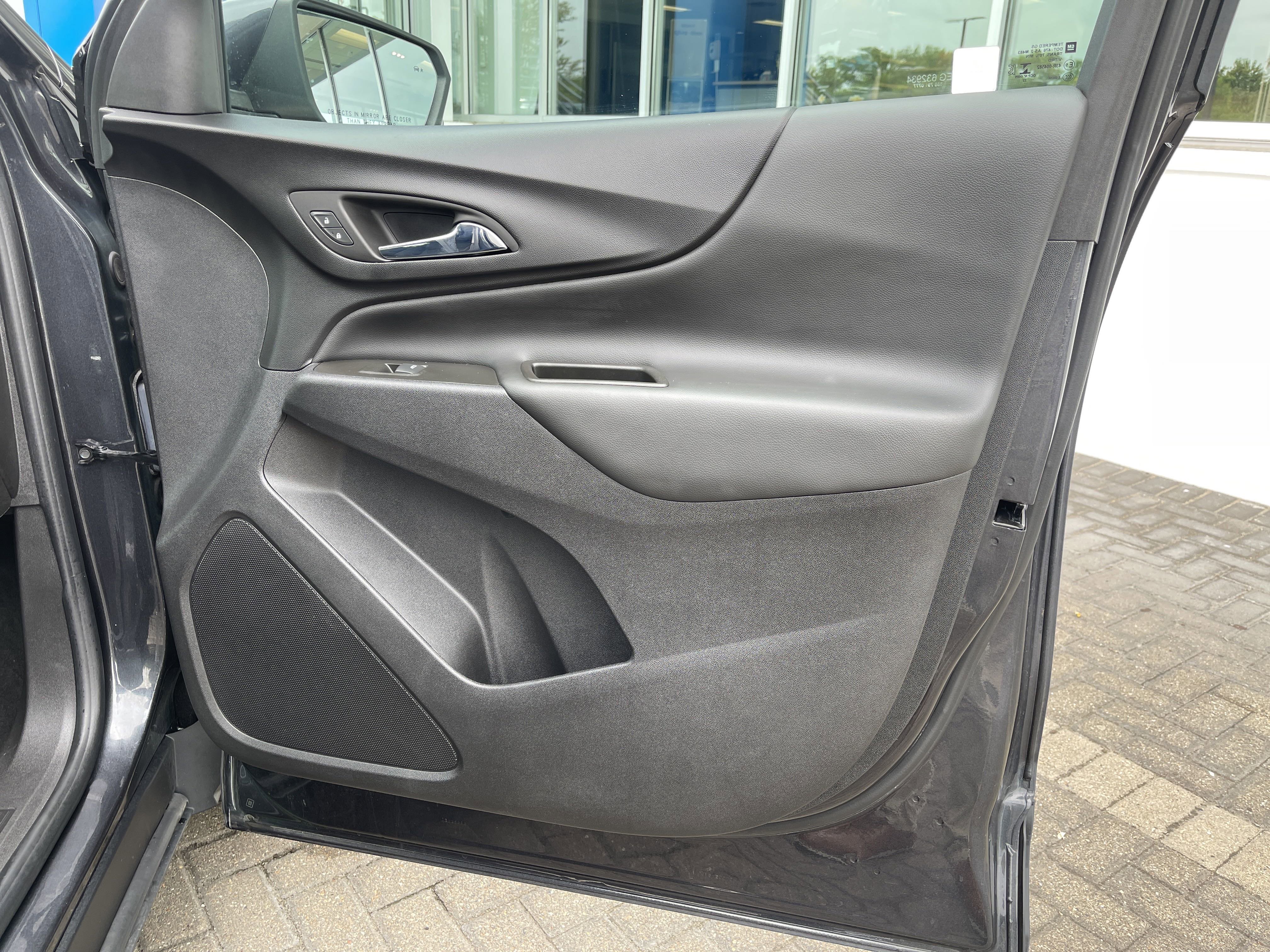 Used 2022 Chevrolet Equinox LT image 34