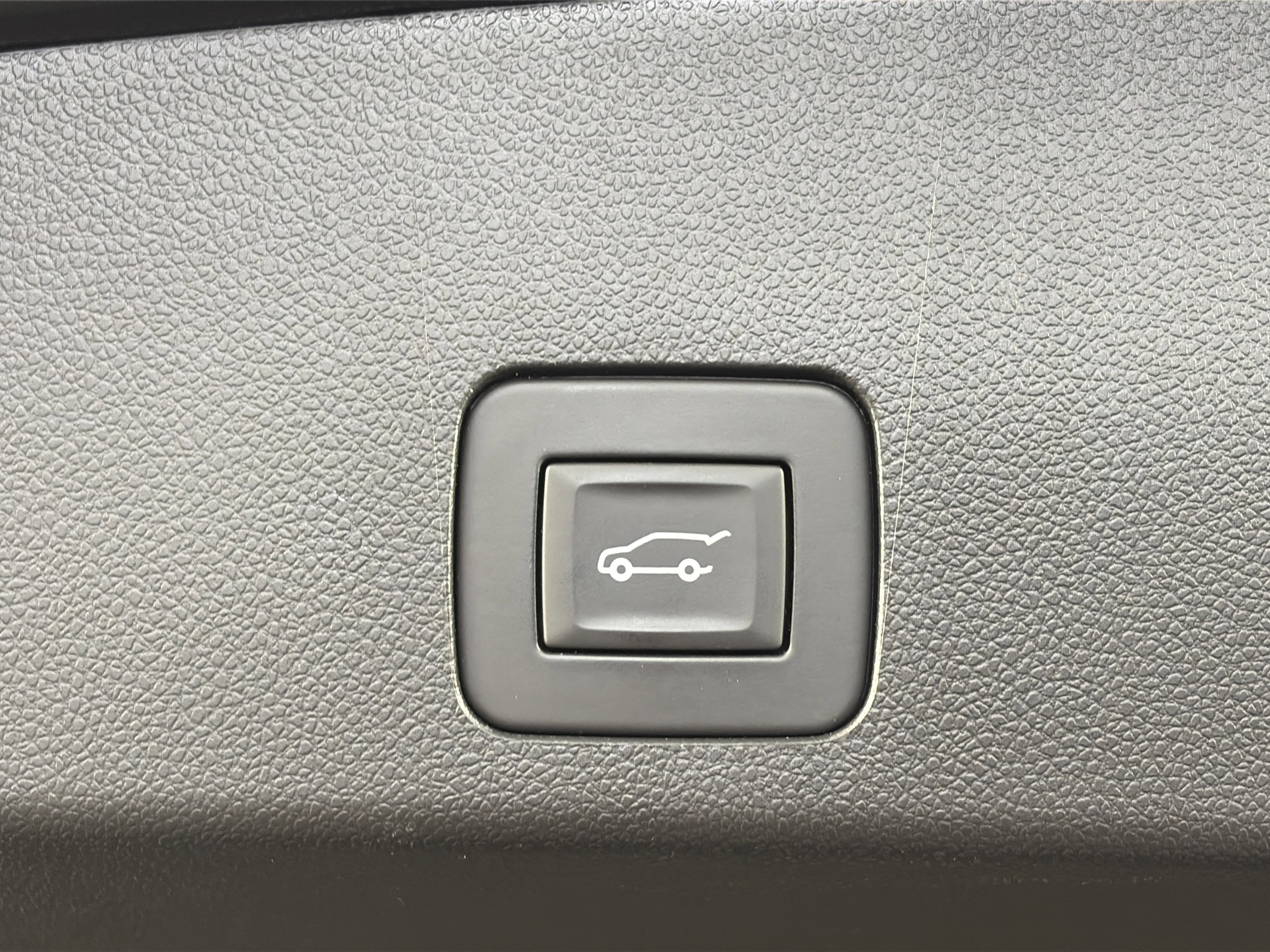 Certified 2024 Buick Encore GX Sport Touring w/ Comfort Package image 15