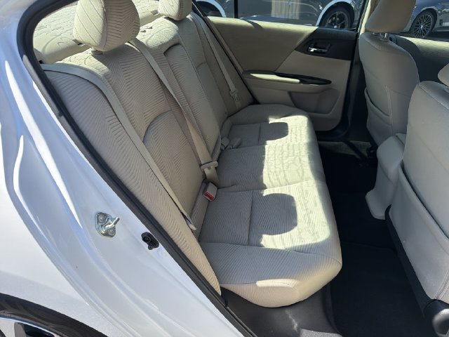 Used 2015 Honda Accord LX image 17