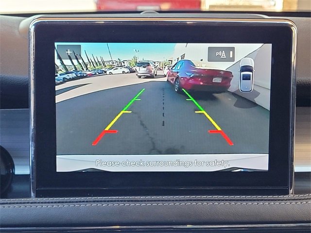 Used 2022 Lincoln Corsair AWD w/ Premium Package image 13