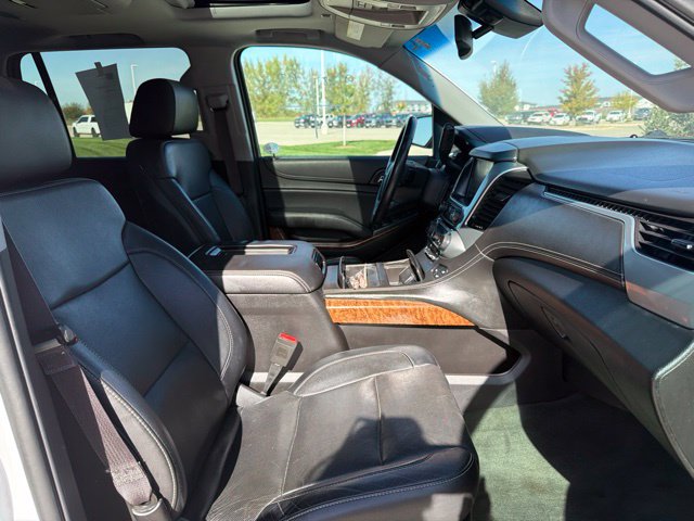 Used 2015 Chevrolet Tahoe LTZ AWD/4WD image 11