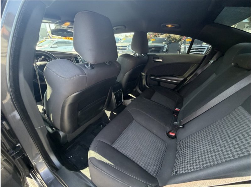 Used 2019 Dodge Charger R/T RWD image 19