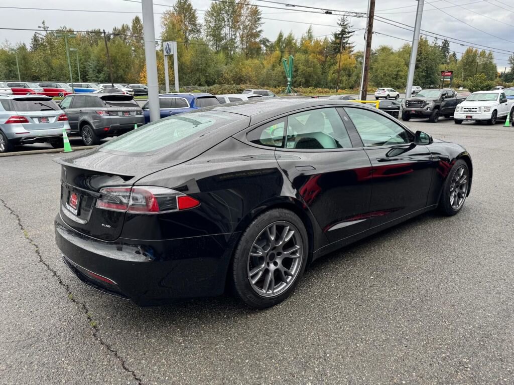 Used 2021 Tesla Model S Plaid image 5