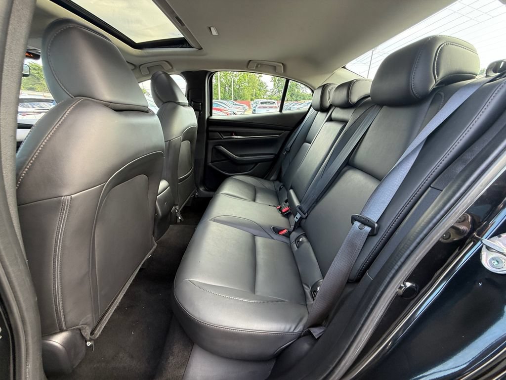 Used 2024 MAZDA MAZDA3 s FWD image 25