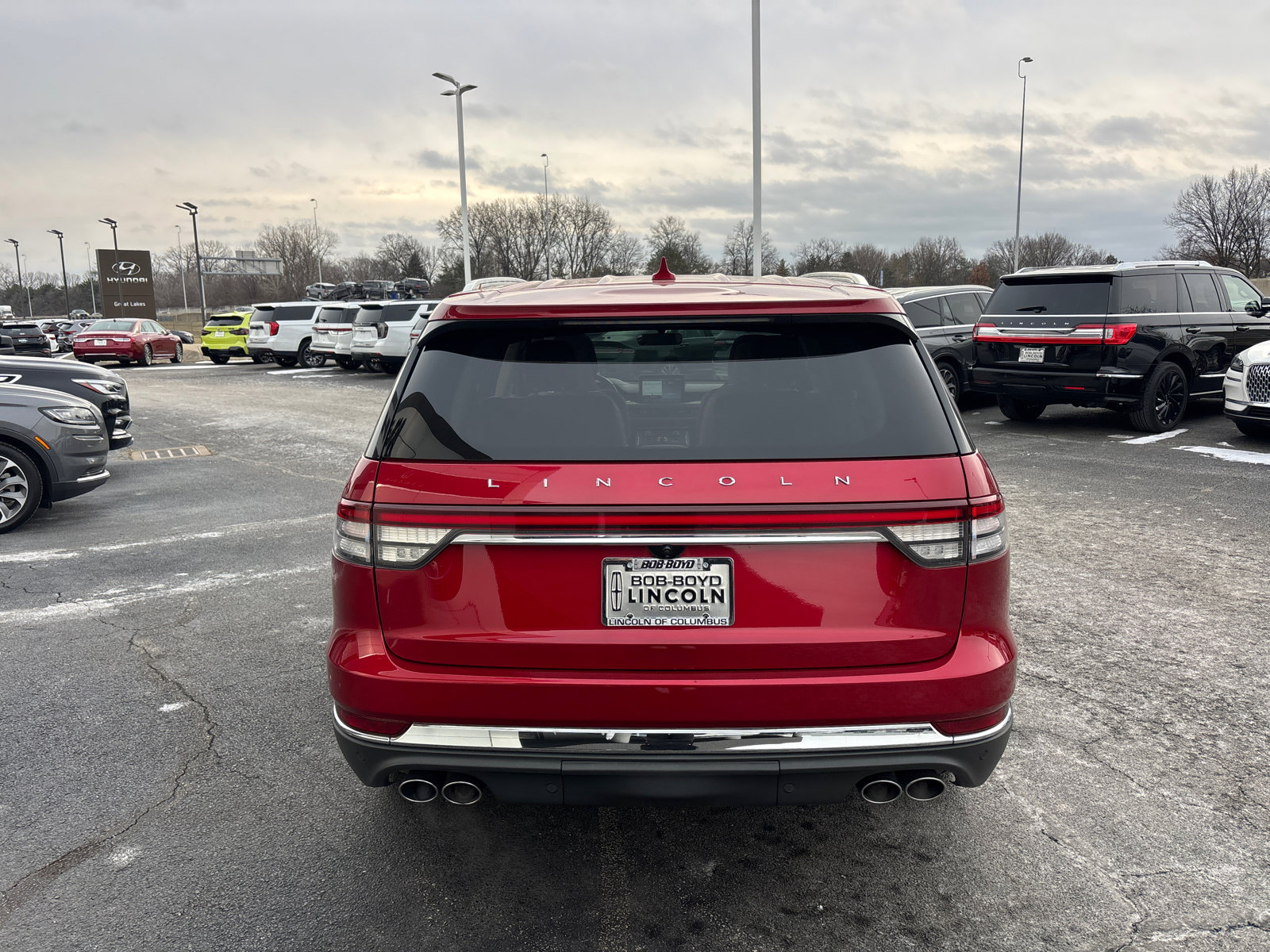 Used 2020 Lincoln Aviator Reserve w/ Equipment Group 202A image 6