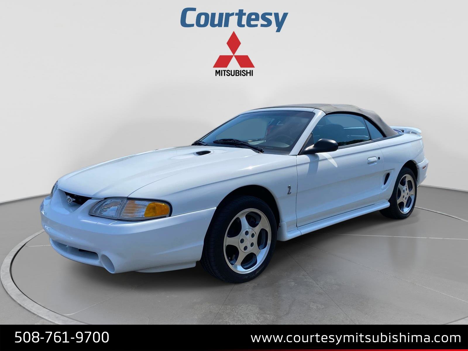 Used 1996 Ford Mustang Cobra RWD image 1
