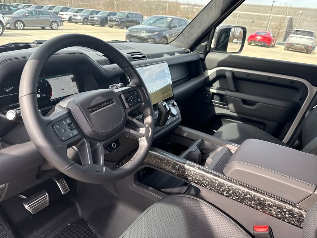 New 2026 Land Rover Defender 110 OCTA image 13