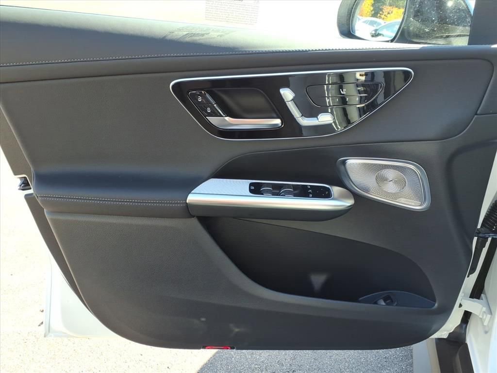 Certified 2026 Mercedes-Benz GLC 300 4MATIC image 11