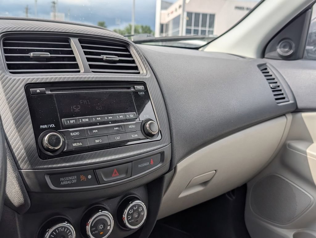 Used 2017 Mitsubishi Outlander Sport ES AWD/4WD image 18