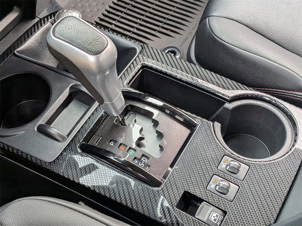 Used 2024 Toyota 4Runner TRD Off-Road Premium image 15