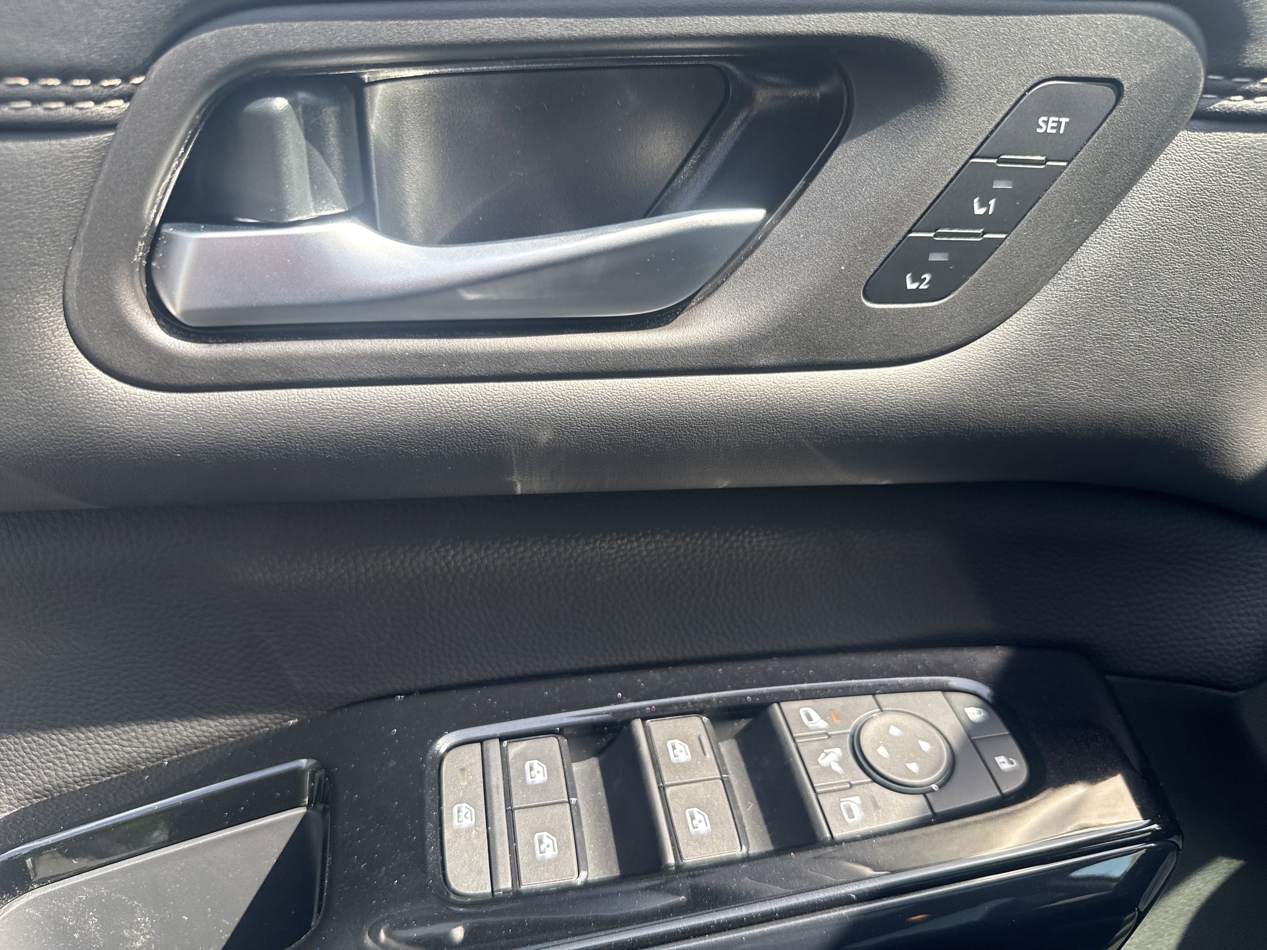 New 2026 Nissan Pathfinder Platinum AWD/4WD image 55