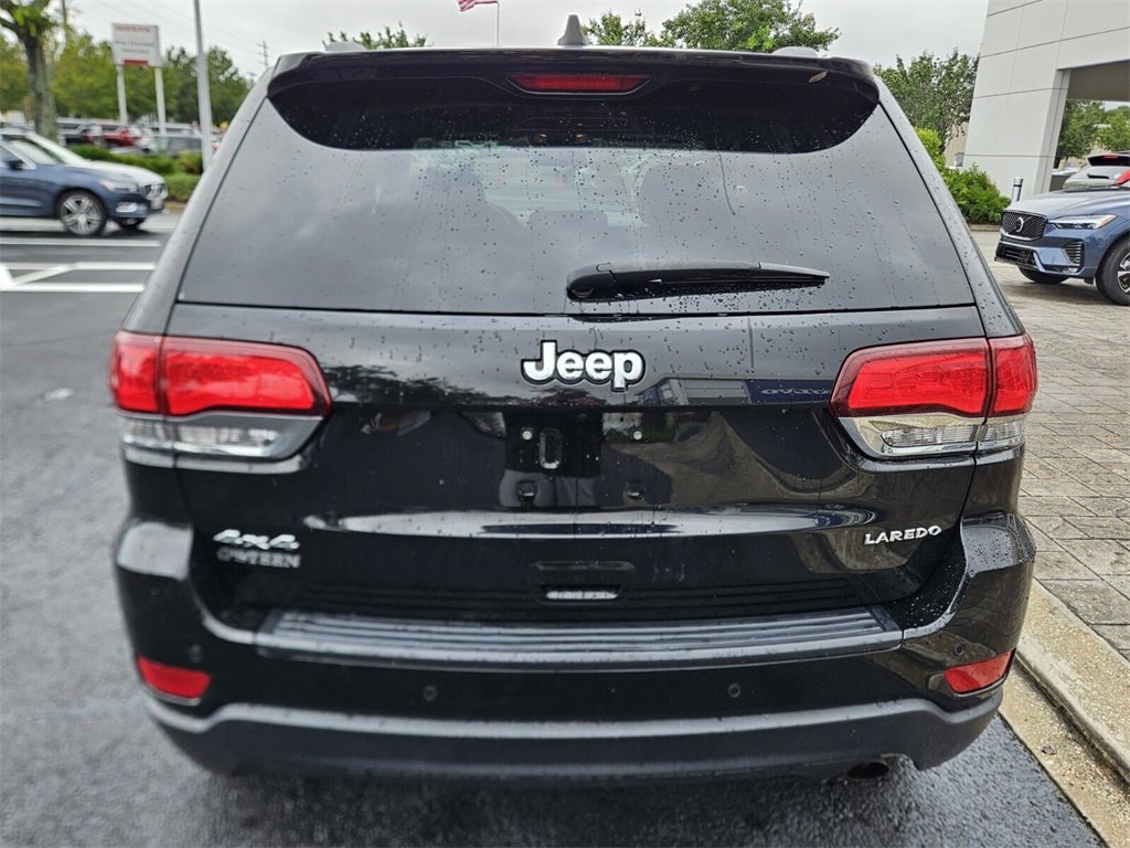 Used 2021 Jeep Grand Cherokee Laredo image 10