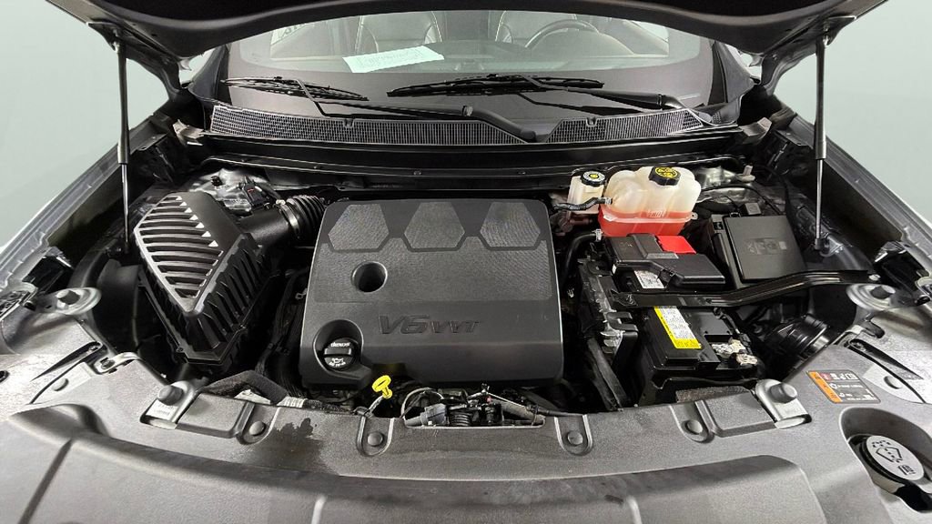 Certified 2023 Chevrolet Traverse Premier FWD image 39