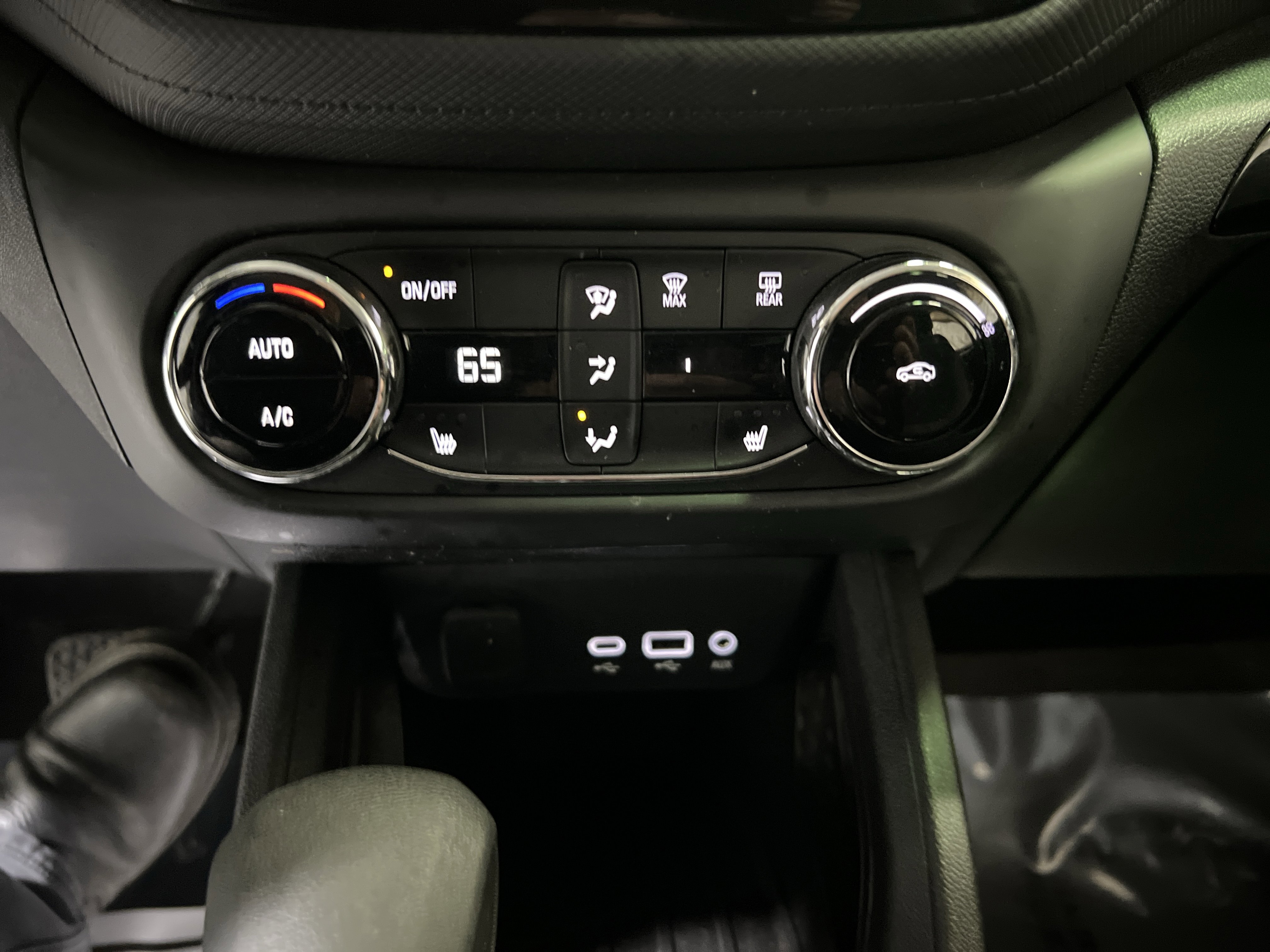 Used 2023 Chevrolet TrailBlazer LT w/ Convenience Package image 20