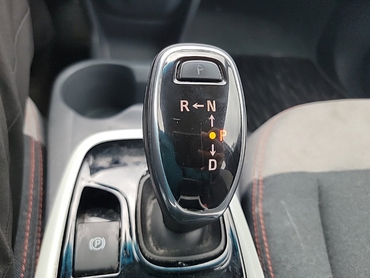 Used 2020 Chevrolet Bolt LT image 17