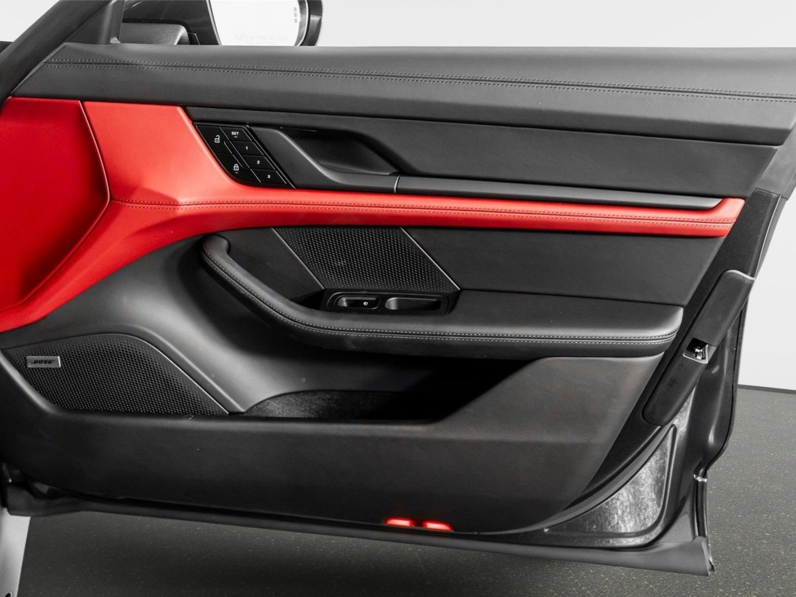 Used 2023 Porsche Taycan GTS w/ Technology Package image 48