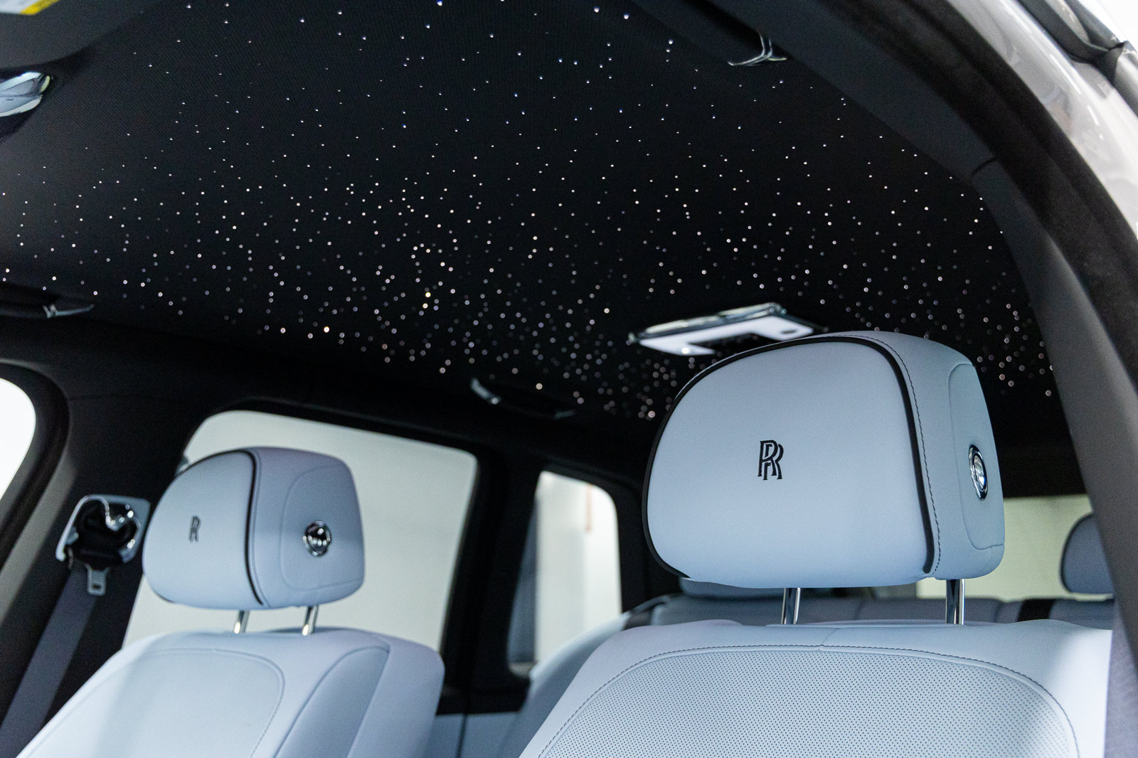 New 2027 Rolls-Royce Cullinan AWD/4WD image 33