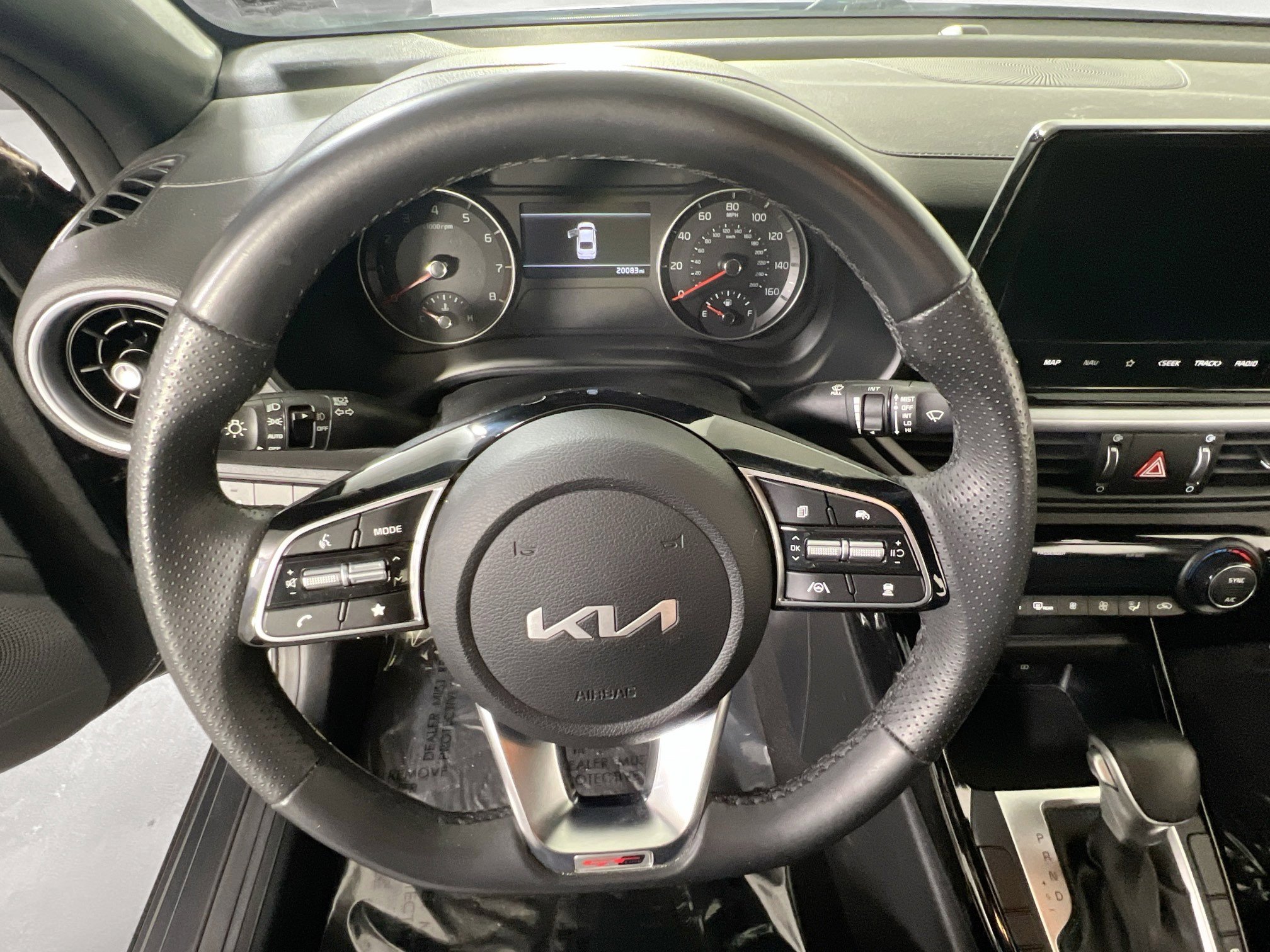 Used 2024 Kia Forte GT-Line image 11