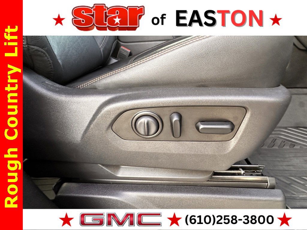 Used 2020 GMC Sierra 2500 AT4 w/ AT4 Premium Package image 10