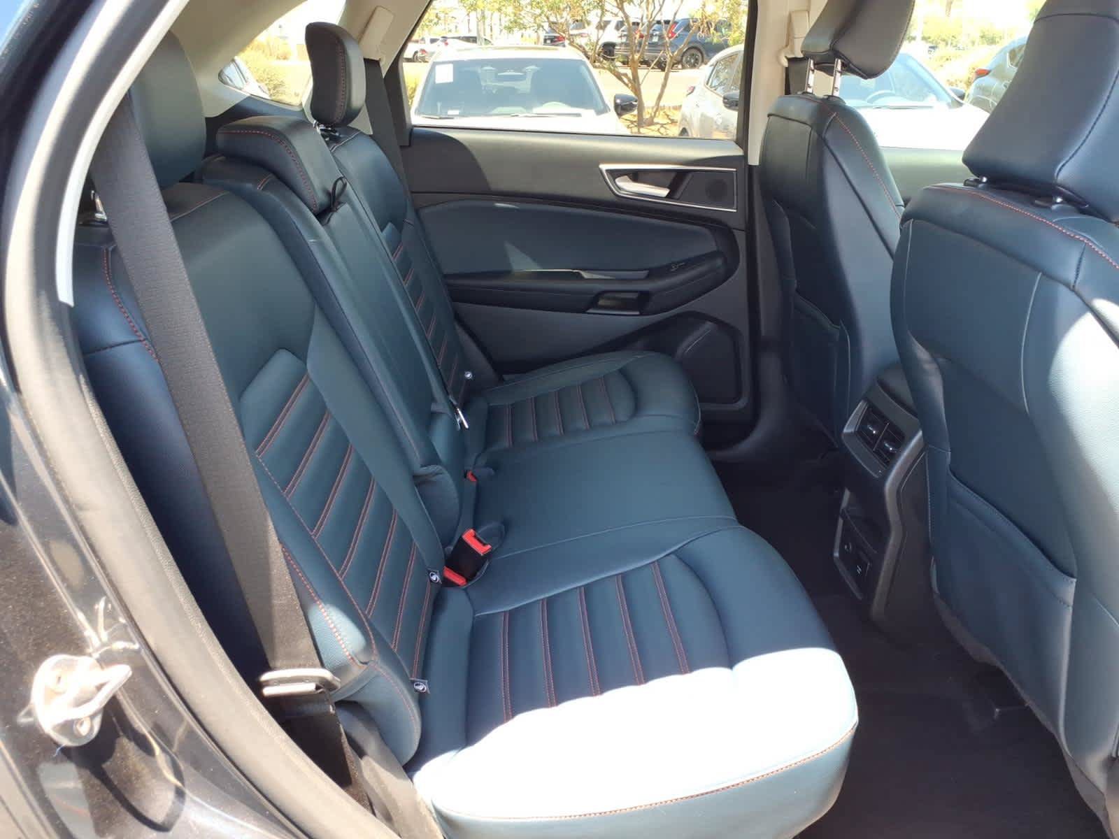 Used 2024 Ford Edge SEL w/ Sport Appearance Package AWD/4WD image 21